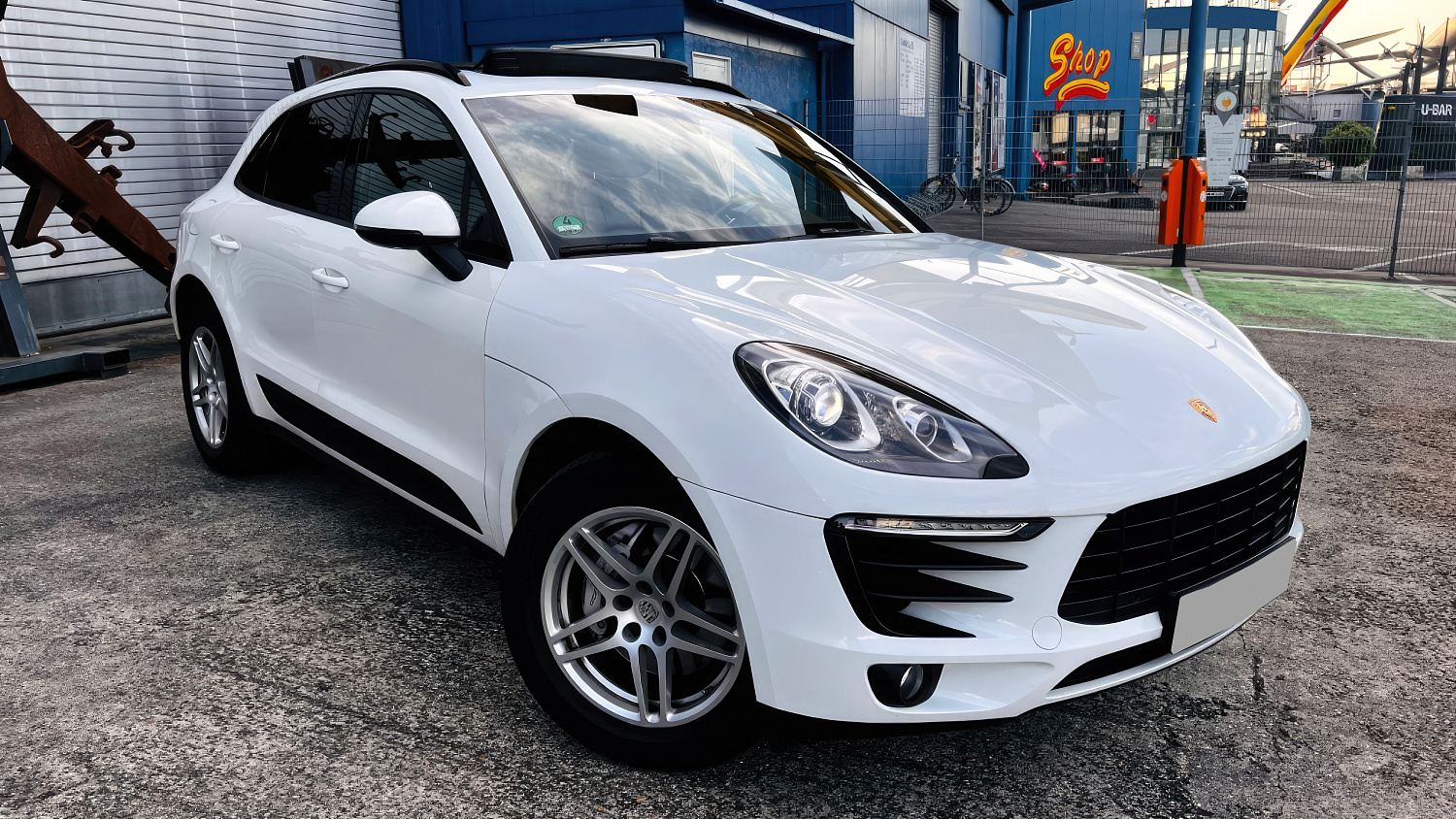 Porsche Macan S Белый