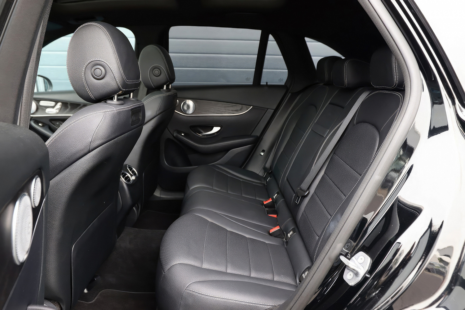 Mercedes-Benz GLC 300 Черный
