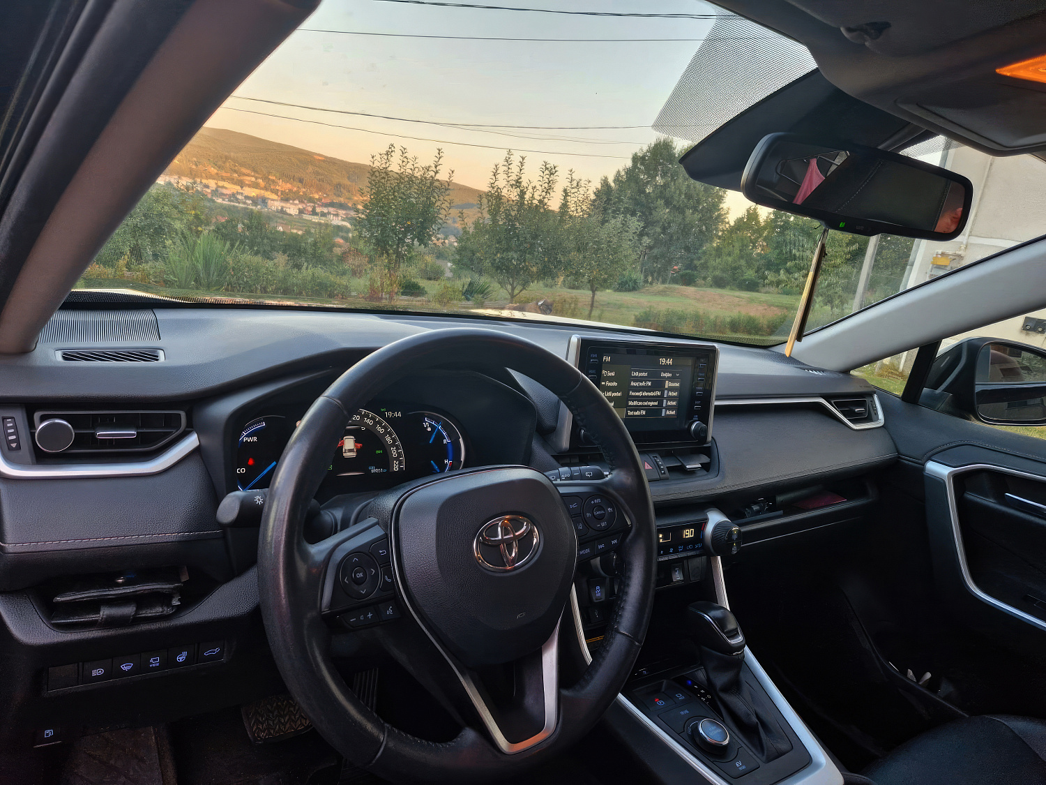 Toyota RAV 4 Рест Черный