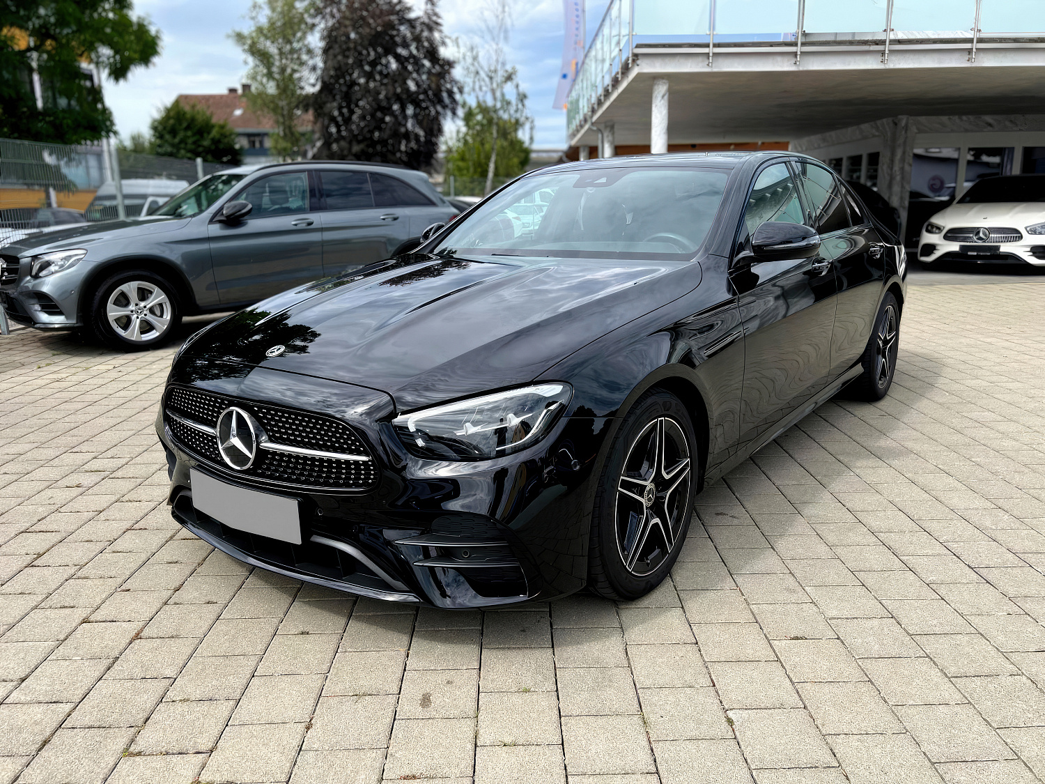 Mercedes Benz Е200 Рест Черный