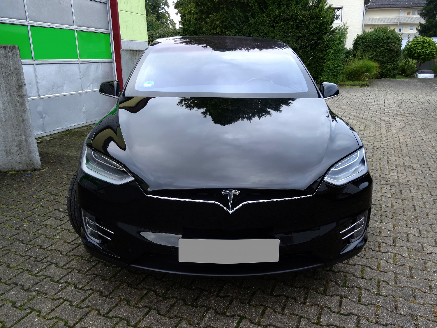 Tesla Model X Черный