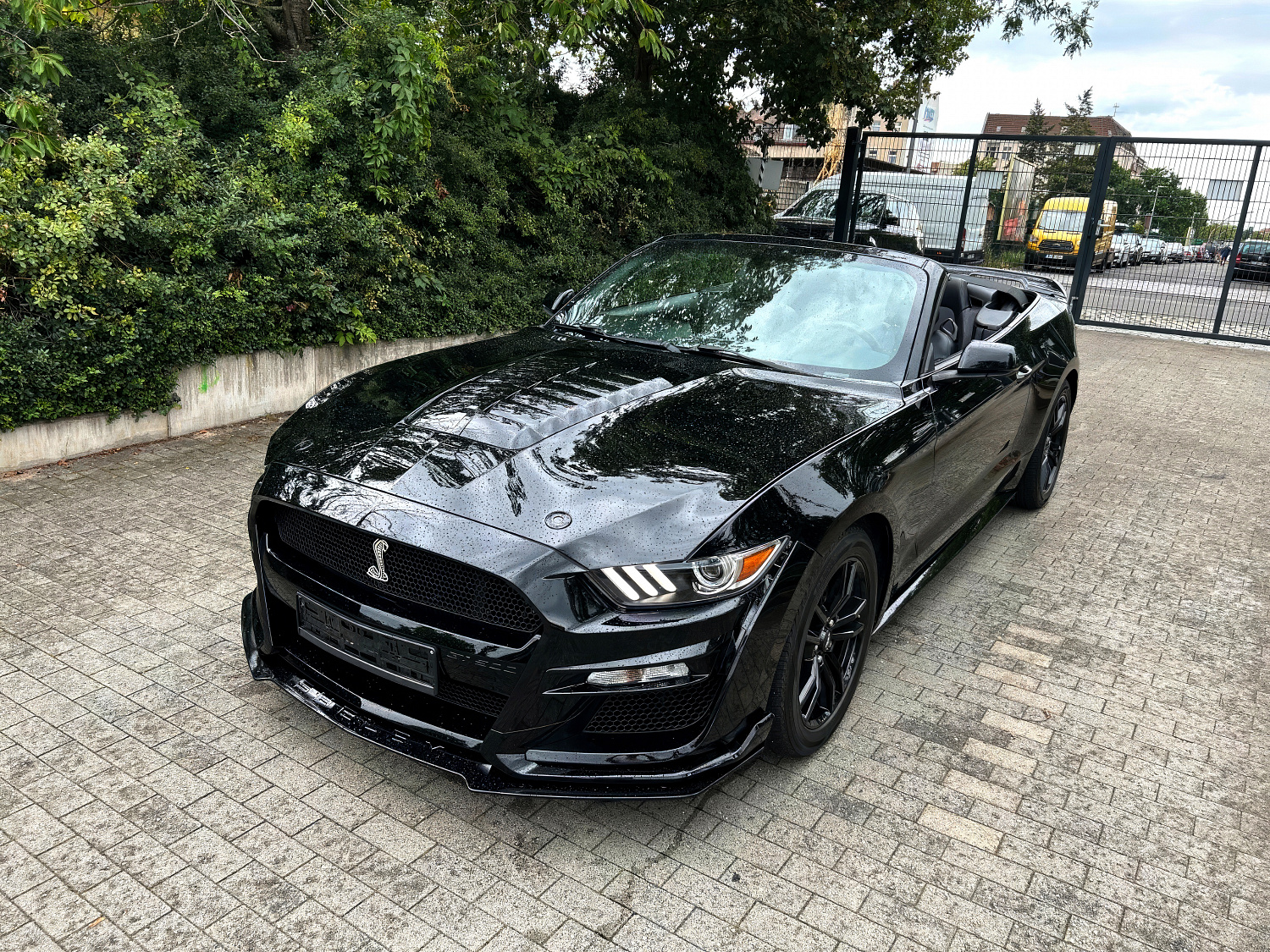 Ford Mustang Черный