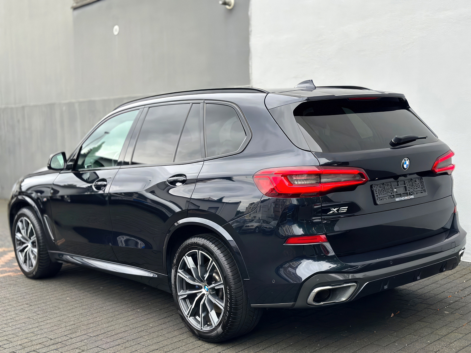 BMW X5 G05 Черный