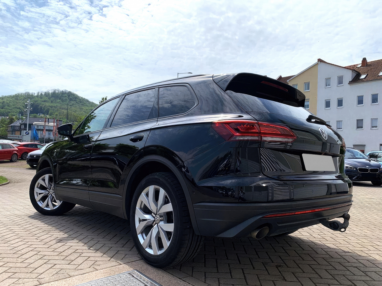 Volkswagen Touareg Черный