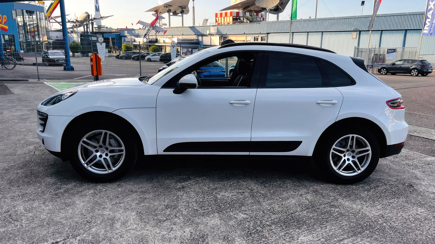 Porsche Macan S Белый