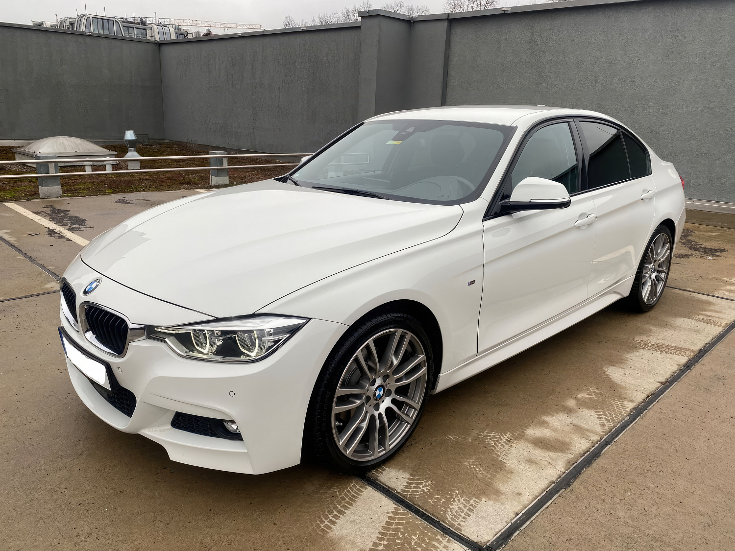 BMW F30 320 Белый