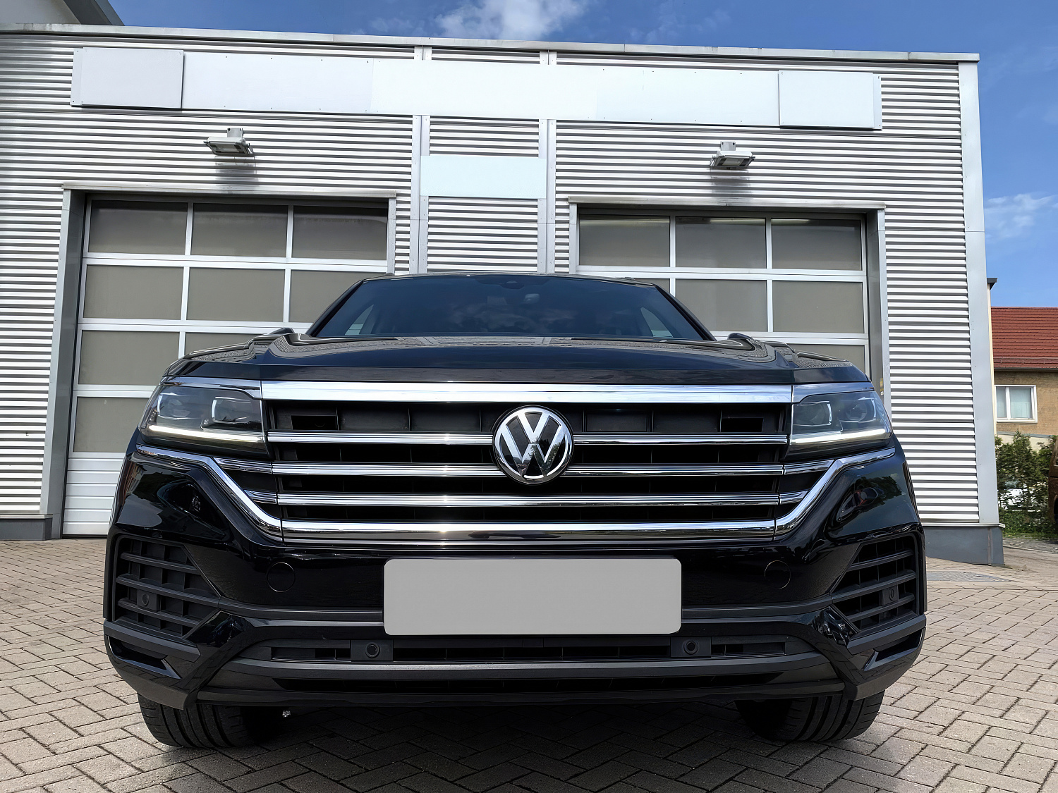 Volkswagen Touareg Черный