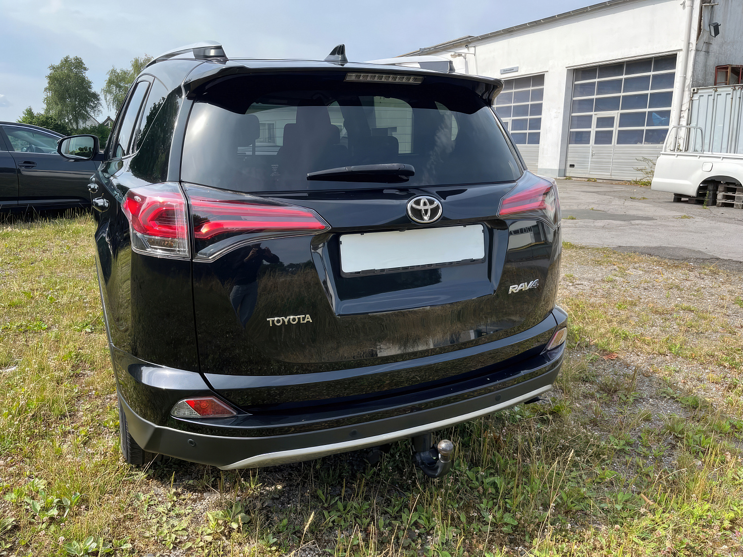Toyota RAV 4 Дорест Черны